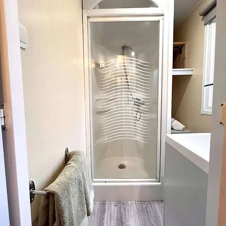 L Arbousier, Mobil-home Vue Degagee Sur La Hyeres